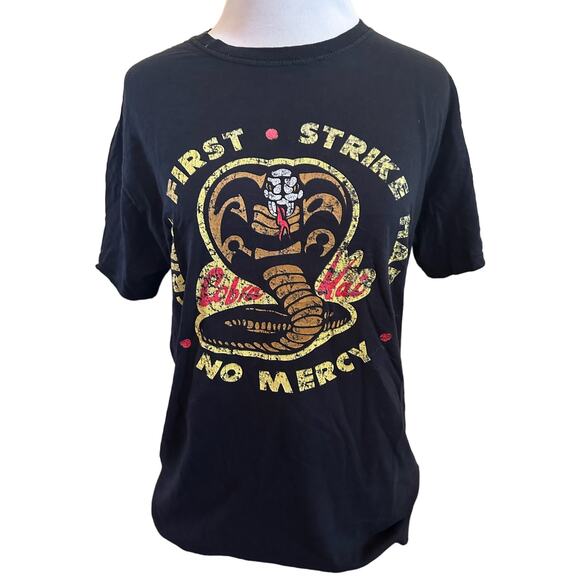 Vintage‎ Cobra Kai Strike First Strike Hard No Mercy T-Shirt *SZ SM - Picture 1 of 2
